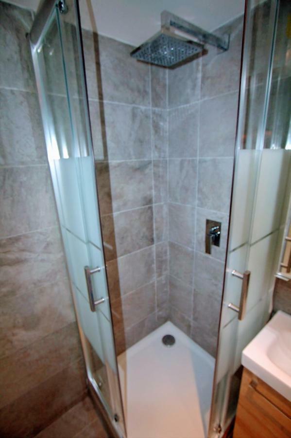 Appartement Magnifique 5 Pieces à Paris Extérieur photo
